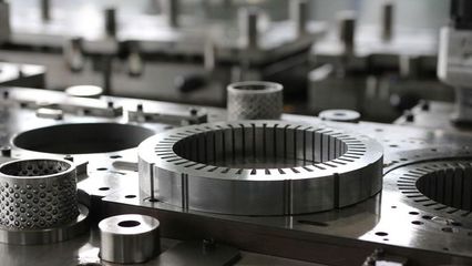 震?？萍迹?00953·SZ） 精密沖壓模具龍頭的投資邏輯解析